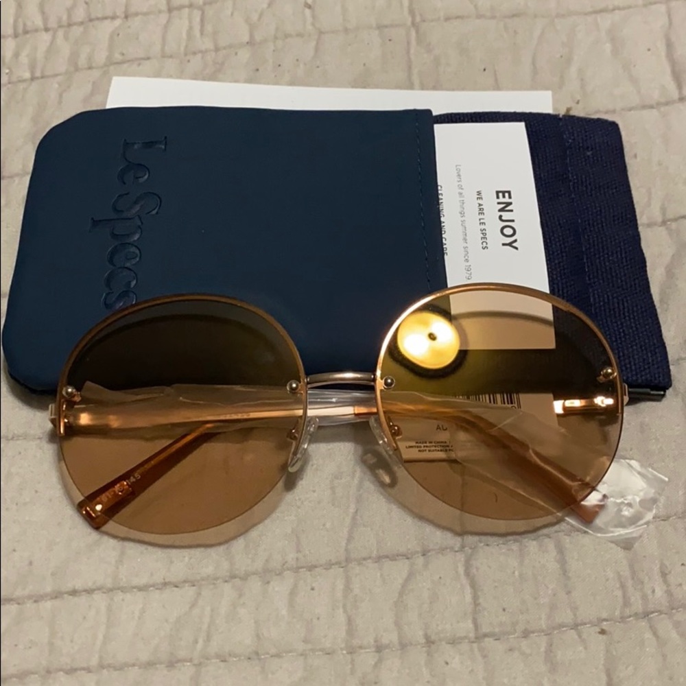 Le Specs SAY ME NAME Rose Gold